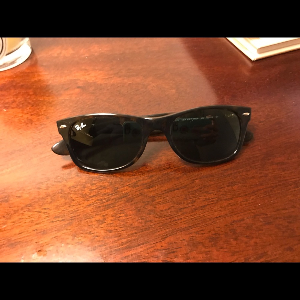 Ray Ban Wayfarer Sunglasses